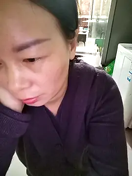 Snapshot of mimi520 chatting on October 2025 12:28:01 PM mimi520 online show from October 2025 12:28:01 PM