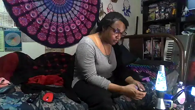 GardeniaFields online show from November 2025 06:55:01 AM