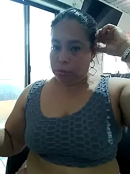 Snapshot of Marlenegata133 chatting on March 2025 02:13:02 PM Marlenegata133 online show from March 2025 02:13:02 PM