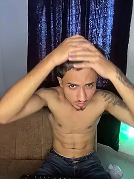 Snapshot of Zayn_kane chatting on November 2025 03:47:01 PM Zayn kane online show from November 2025 03:47:01 PM