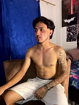 Snapshot of Zayn_kane chatting on January 2026 01:30:01 AM Zayn kane online show from January 2026 01:30:01 AM