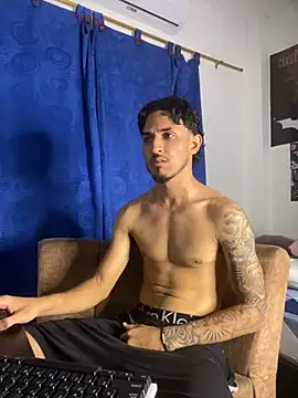 Snapshot of Zayn_kane chatting on February 2026 04:16:02 AM Zayn kane online show from February 2026 04:16:02 AM