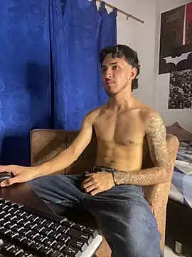 Snapshot of Zayn_kane chatting on February 2026 12:38:01 AM Zayn kane online show from February 2026 12:38:01 AM