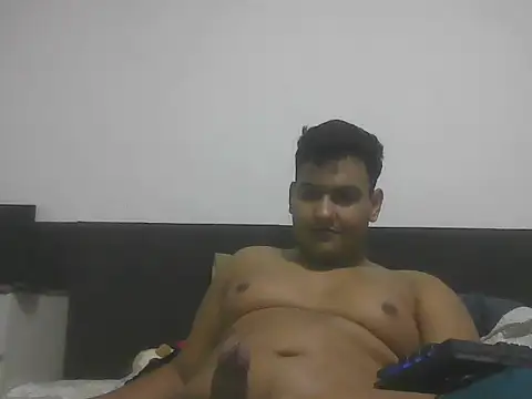 Snapshot of pocahontasjr chatting on February 2026 01:02:01 AM pocahontasjr online show from February 2026 01:02:01 AM