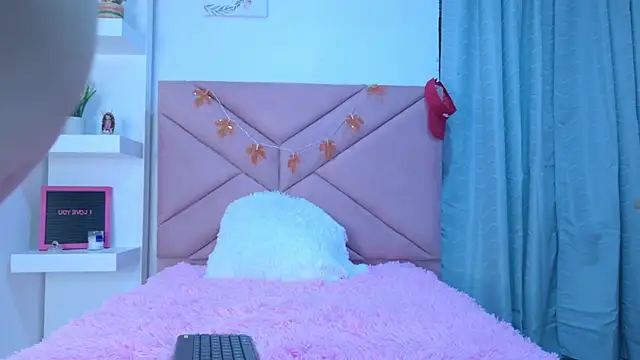 Snapshot of eva_sin18 chatting on September 2025 11:05:02 PM eva sin18 online show from September 2025 11:05:02 PM