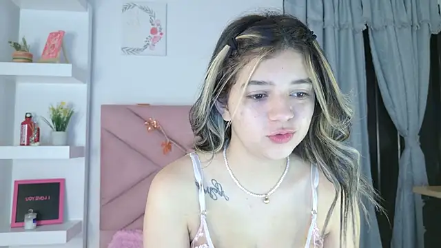 Snapshot of eva_sin18 chatting on September 2025 11:06:02 PM eva sin18 online show from September 2025 11:06:02 PM