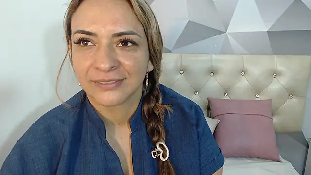 Milf-Prettyboobs online show from January 2026 05:51:02 PM