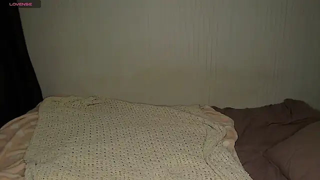 Snapshot of Molly_Wheel chatting on September 2025 08:47:02 PM Molly Wheel online show from September 2025 08:47:02 PM