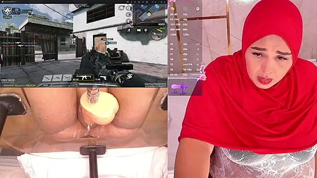 Snapshot of BBWHijab chatting on October 2025 05:41:01 AM BBWHijab online show from October 2025 05:41:01 AM