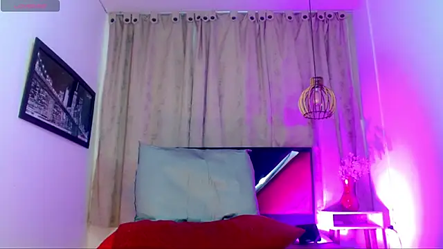 alexsandra kiss online show from May 2026 11:29:01 AM