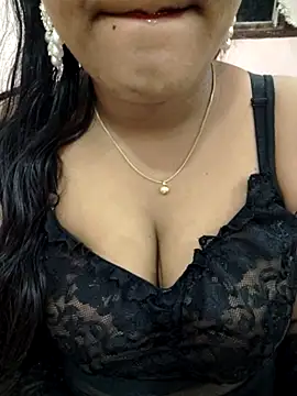 Snapshot of priya_00143 chatting on May 2026 05:07:02 PM priya 00143 online show from May 2026 05:07:02 PM