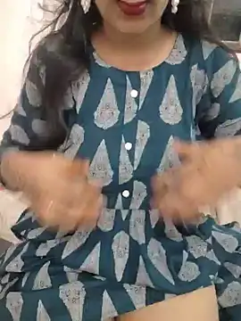 priya 00143 online show from June 2026 06:11:02 PM