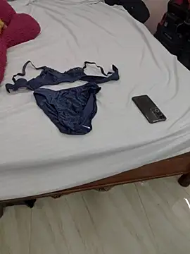 priya 00143 online show from July 2026 05:30:02 PM