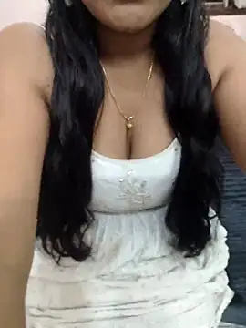 priya 00143 online show from July 2026 05:00:02 PM