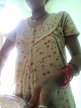 Snapshot of Hotty-Nidhi chatting on October 2025 06:14:02 AM Hotty-Nidhi online show from October 2025 06:14:02 AM