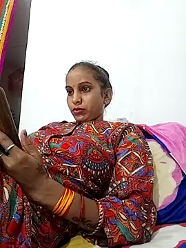 Snapshot of Hotty-Nidhi chatting on October 2025 04:13:01 PM Hotty-Nidhi online show from October 2025 04:13:01 PM