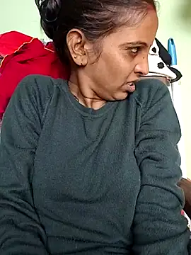 Snapshot of Hotty-Nidhi chatting on November 2025 06:19:01 AM Hotty-Nidhi online show from November 2025 06:19:01 AM