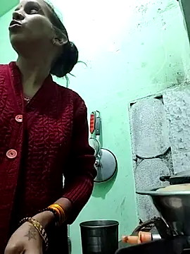 Snapshot of Hotty-Nidhi chatting on November 2025 03:22:01 PM Hotty-Nidhi online show from November 2025 03:22:01 PM