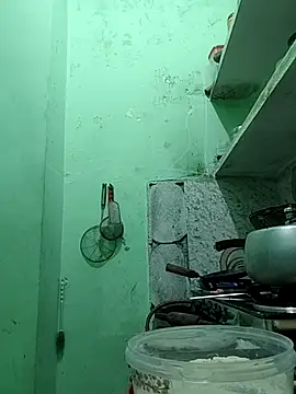 Snapshot of Hotty-Nidhi chatting on November 2025 04:07:02 PM Hotty-Nidhi online show from November 2025 04:07:02 PM