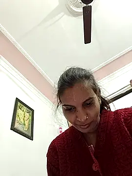 Snapshot of Hotty-Nidhi chatting on November 2025 05:21:02 AM Hotty-Nidhi online show from November 2025 05:21:02 AM