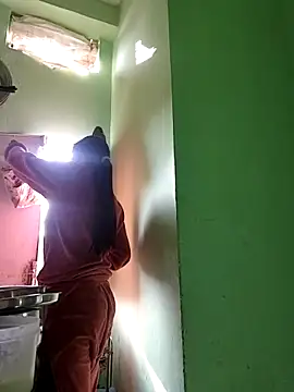 Snapshot of Hotty-Nidhi chatting on December 2025 04:08:01 AM Hotty-Nidhi online show from December 2025 04:08:01 AM