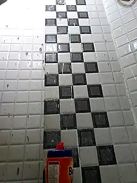 Snapshot of Hotty-Nidhi chatting on January 2026 02:48:02 AM Hotty-Nidhi online show from January 2026 02:48:02 AM