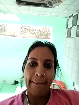 Snapshot of Hotty-Nidhi chatting on February 2026 04:27:02 AM Hotty-Nidhi online show from February 2026 04:27:02 AM