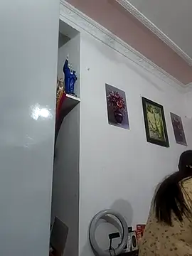 Snapshot of Hotty-Nidhi chatting on February 2026 02:52:02 AM Hotty-Nidhi online show from February 2026 02:52:02 AM