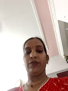 Hotty-Nidhi online show from March 2026 04:18:01 PM