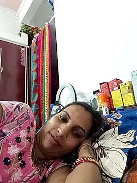 Hotty-Nidhi online show from April 2026 05:46:01 PM