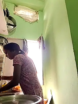 Hotty-Nidhi online show from April 2026 05:51:02 AM