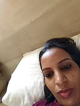 Snapshot of Hotty-Nidhi chatting on May 2026 01:54:02 AM Hotty-Nidhi online show from May 2026 01:54:02 AM