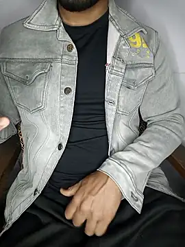 HARSHHU01 online show from January 2026 04:45:02 PM