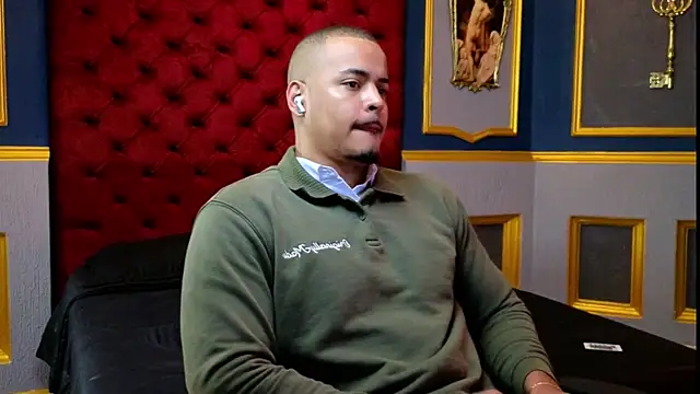 AshtonnSummer online show from March 2025 11:38:02 AM