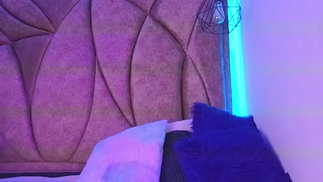 Kanela miller  online show from May 2026 12:04:02 PM