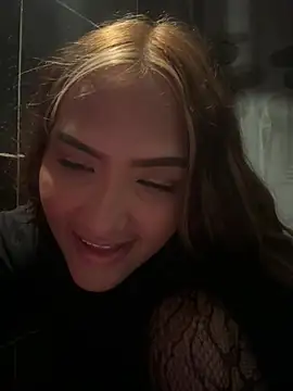 iamsara 21 online show from May 2026 05:03:01 AM