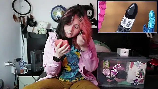 Devil And Princess online show from October 2025 01:35:01 AM