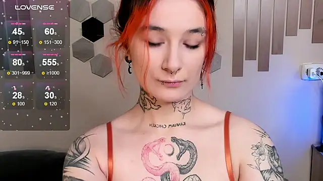 Snapshot of Angel_Monica chatting on October 2025 02:31:01 AM Angel Monica online show from October 2025 02:31:01 AM