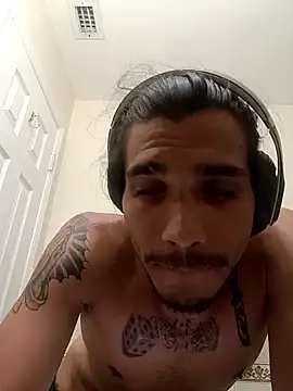 Snapshot of HazelEyedJay420 chatting on March 2025 09:24:02 PM HazelEyedJay420 online show from March 2025 09:24:02 PM