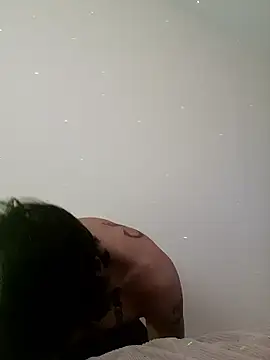 Snapshot of HazelEyedJay420 chatting on January 2026 07:15:01 PM HazelEyedJay420 online show from January 2026 07:15:01 PM