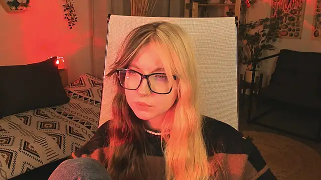 MemoryCadence online show from November 2025 03:10:02 PM