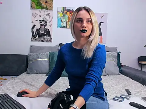 Snapshot of FindomGoddess1 chatting on September 2025 07:05:01 PM FindomGoddess1 online show from September 2025 07:05:01 PM