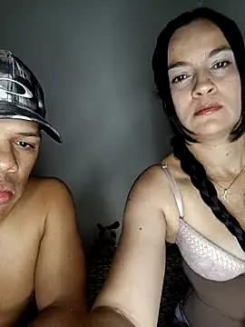 Snapshot of megan_milf79 chatting on March 2025 12:10:02 AM megan milf79 online show from March 2025 12:10:02 AM