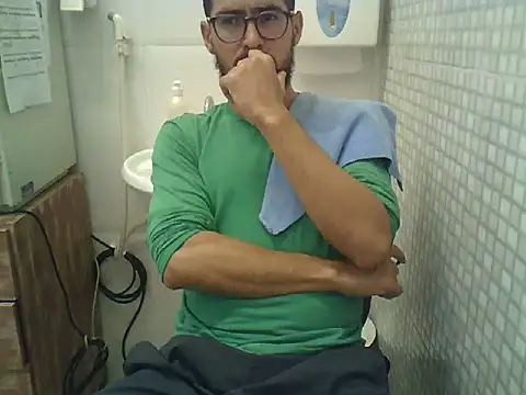 Snapshot of pdasgyn chatting on October 2025 12:39:02 PM pdasgyn online show from October 2025 12:39:02 PM