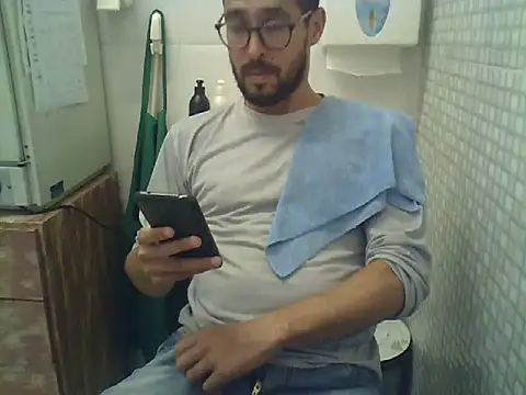 pdasgyn online show from February 2026 06:03:01 PM