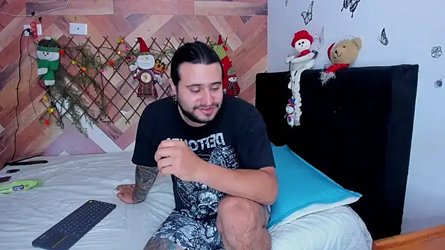 EmilyandChristianTattoos online show from December 2025 11:11:01 PM