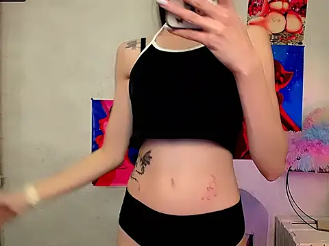 LanaTey online show from November 2025 01:01:02 PM