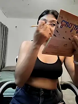 Guadalupe Lopez online show from October 2025 10:22:02 AM