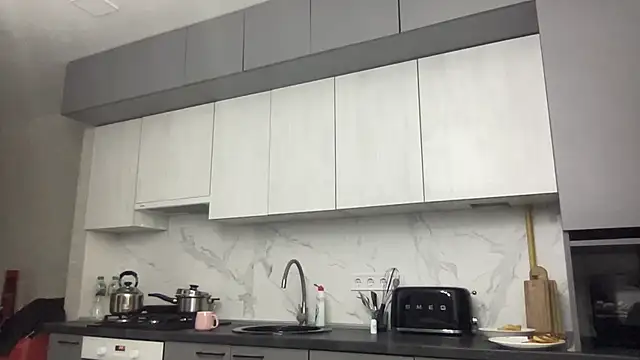 Snapshot of AngelinaMeov chatting on March 2025 10:09:02 PM AngelinaMeov online show from March 2025 10:09:02 PM