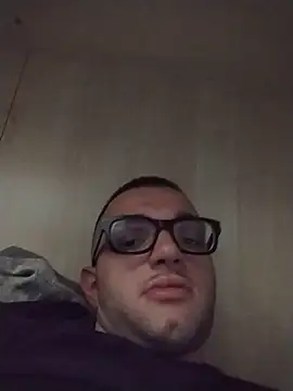 Francescodicristina44 online show from May 2026 01:26:01 PM